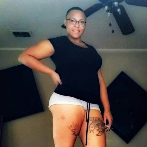 Meet your Posher, Jackie - Picture 1 of 1